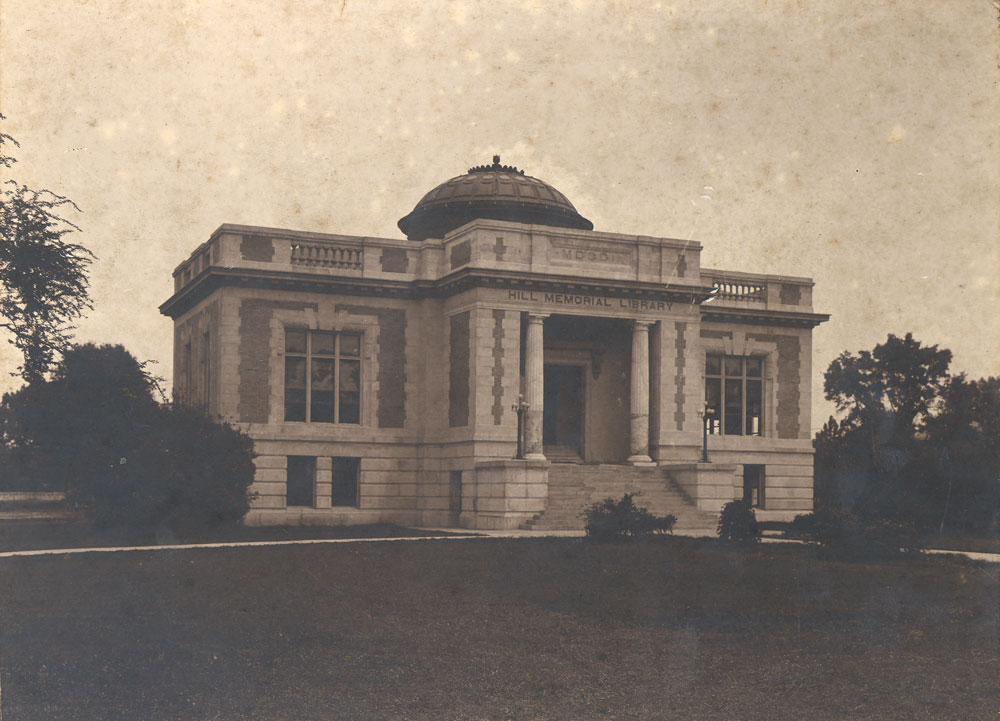 Hill Memorial Library, Louisiana State University (Downtown Campus), about 1902<br />
